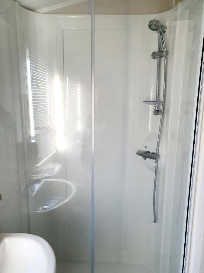 Parkview Caravan California Cliffs Great Yarmouth Exterior foto