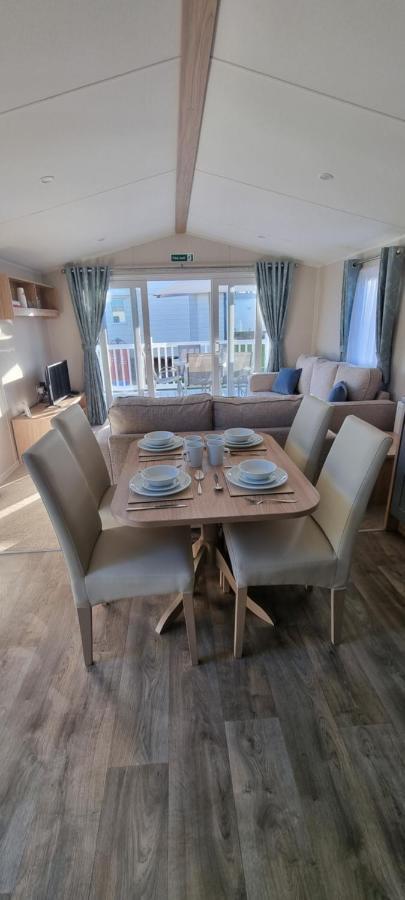 Parkview Caravan California Cliffs Great Yarmouth Exterior foto